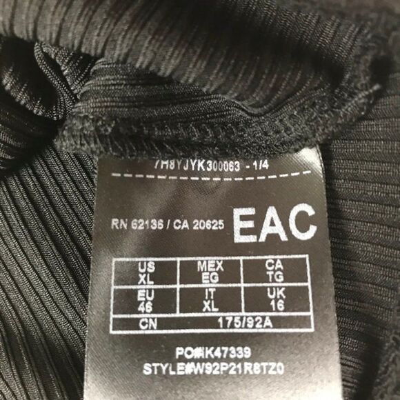 NEW Guess Olya Crochet Trim Bodysuit Women's XL Black Ribbed Knit Stretch V-Neck - Picture 8 of 12